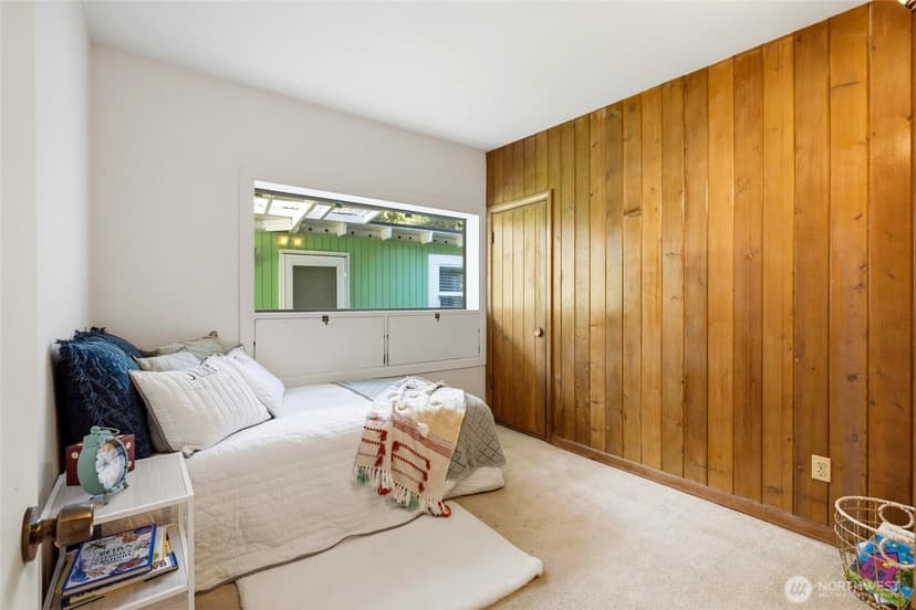 Property photo for 17056 26th Avenue NE, Lake Forest Park photo 17