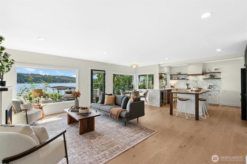 Property photo for 11728 Riviera Place NE, Seattle photo 5