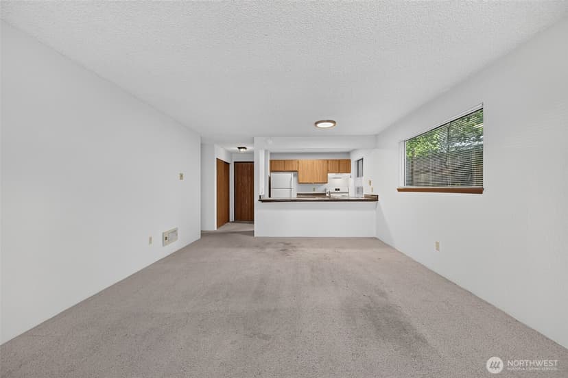 Property photo for 1740 NE 86th Street #101, Seattle photo 9