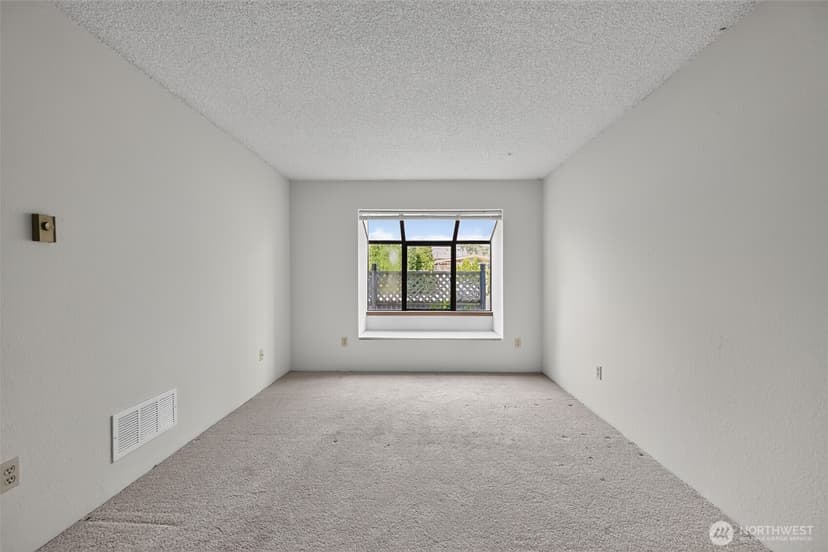 Property photo for 1740 NE 86th Street #101, Seattle photo 21