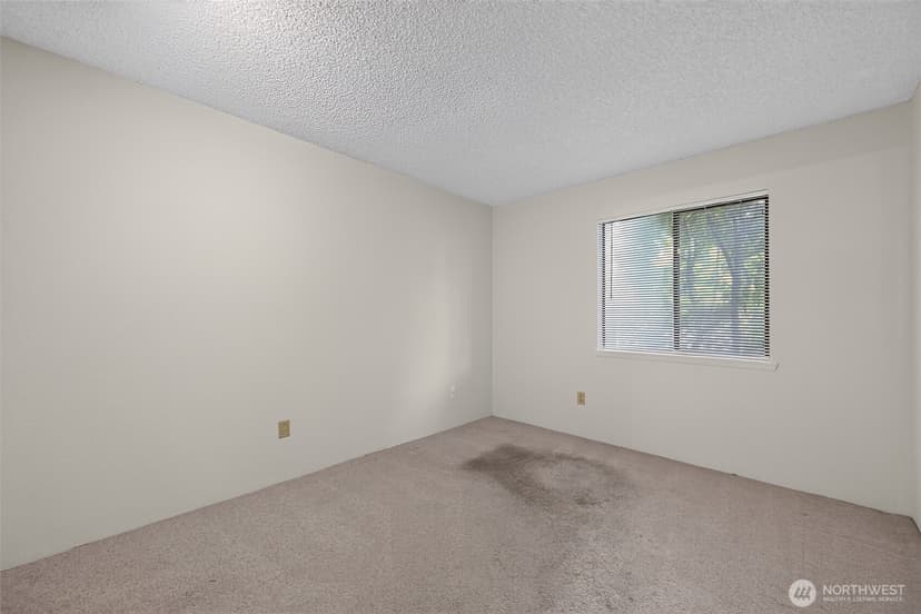 Property photo for 1740 NE 86th Street #101, Seattle photo 25