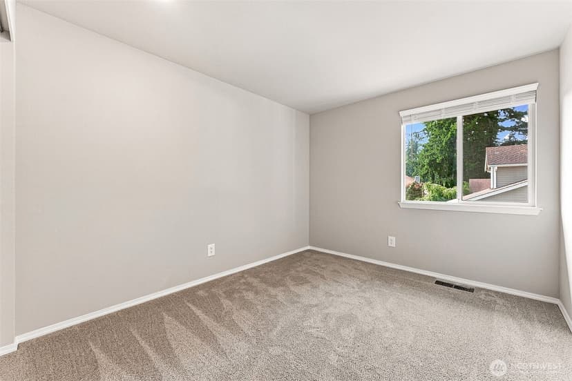 Property photo for 7512 93rd Avenue Ct SW, Lakewood photo 21