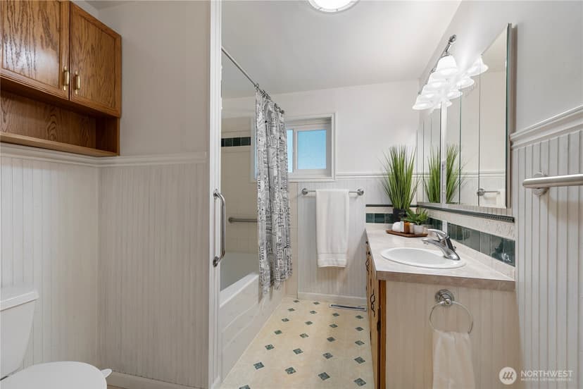 Property photo for 20509 State Highway 305 NE, Poulsbo photo 18