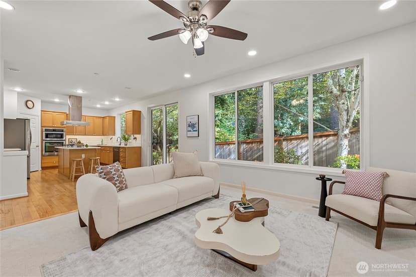 Property photo for 11506 79th Way NE, Kirkland photo 17