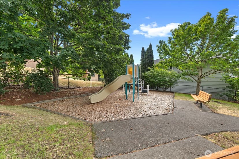 Property photo for 11506 79th Way NE, Kirkland photo 37
