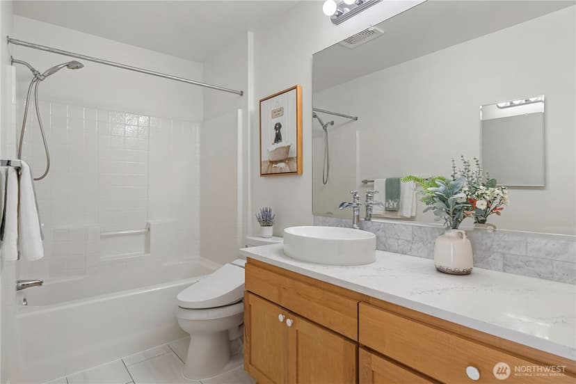 Property photo for 11506 79th Way NE, Kirkland photo 31