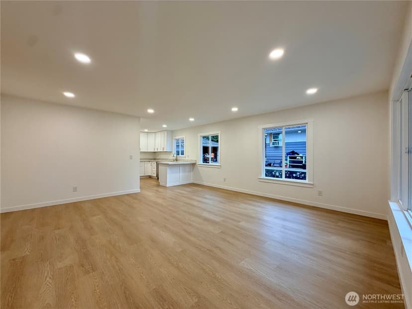 Property photo for 2405 NE 10th Street, Renton photo 10