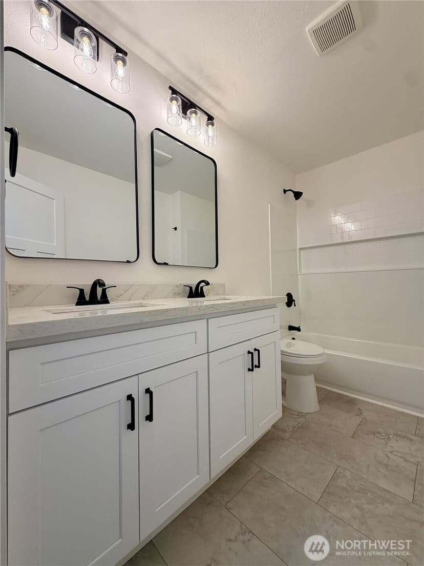 Property photo for 2405 NE 10th Street, Renton photo 29