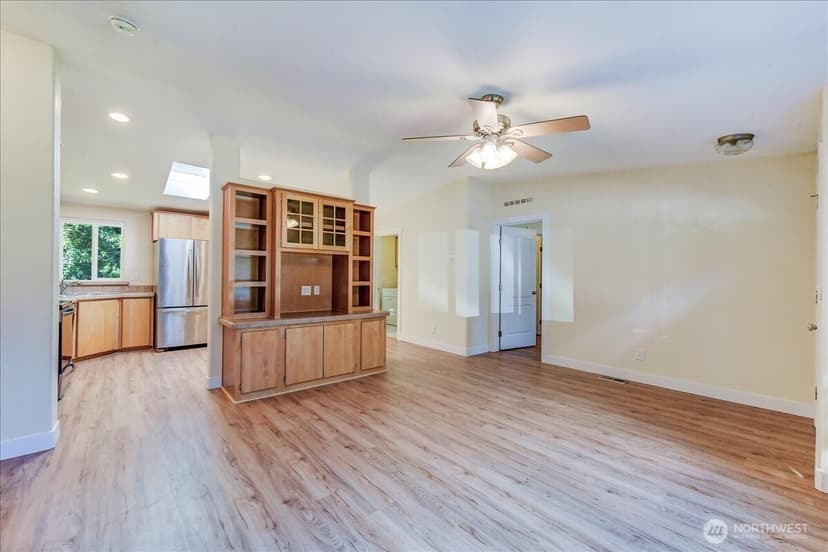 Property photo for 3315 207 Place SE, Bothell photo 14