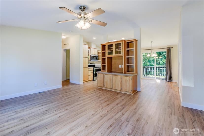 Property photo for 3315 207 Place SE, Bothell photo 5