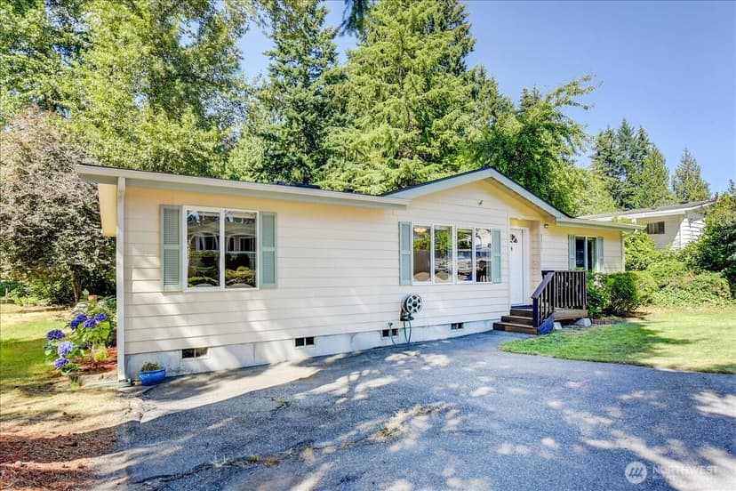 Property photo for 3315 207 Place SE, Bothell photo 2