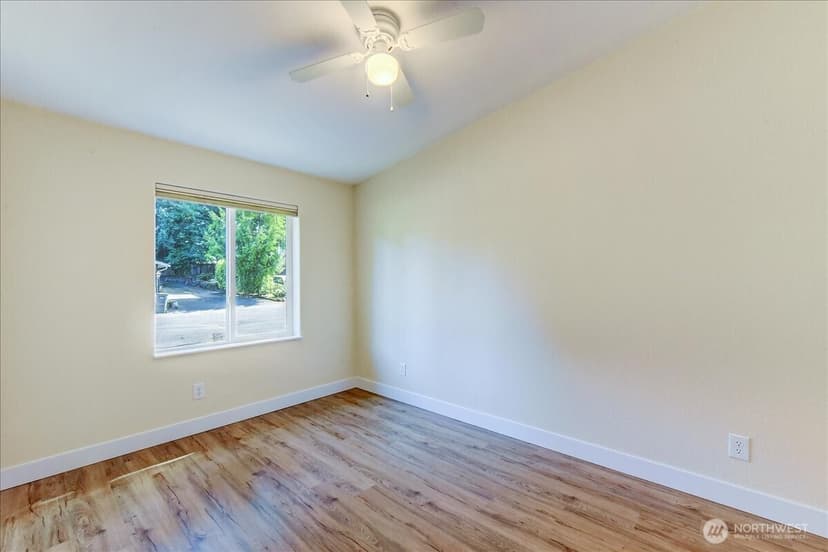 Property photo for 3315 207 Place SE, Bothell photo 8