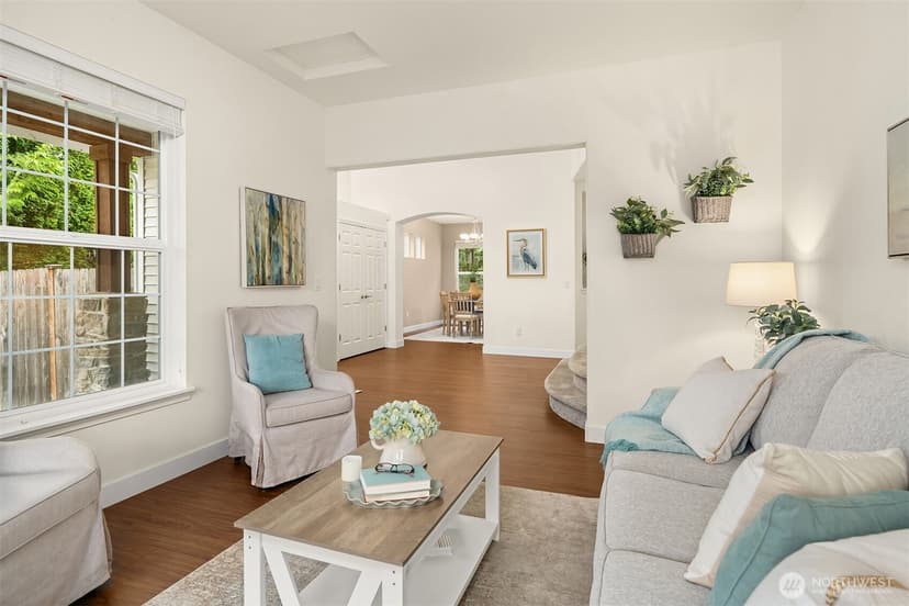 Property photo for 803 79th Drive NE, Lake Stevens photo 4