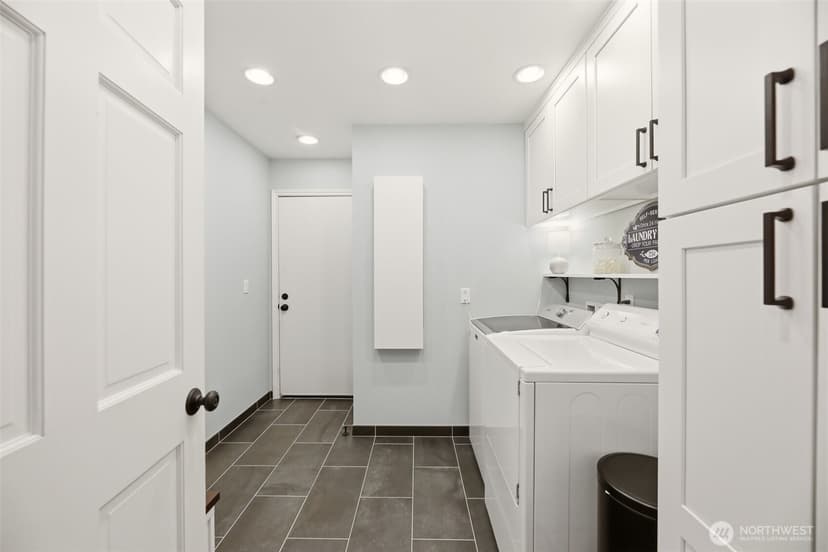 Property photo for 18309 NE 136th Street, Woodinville photo 31