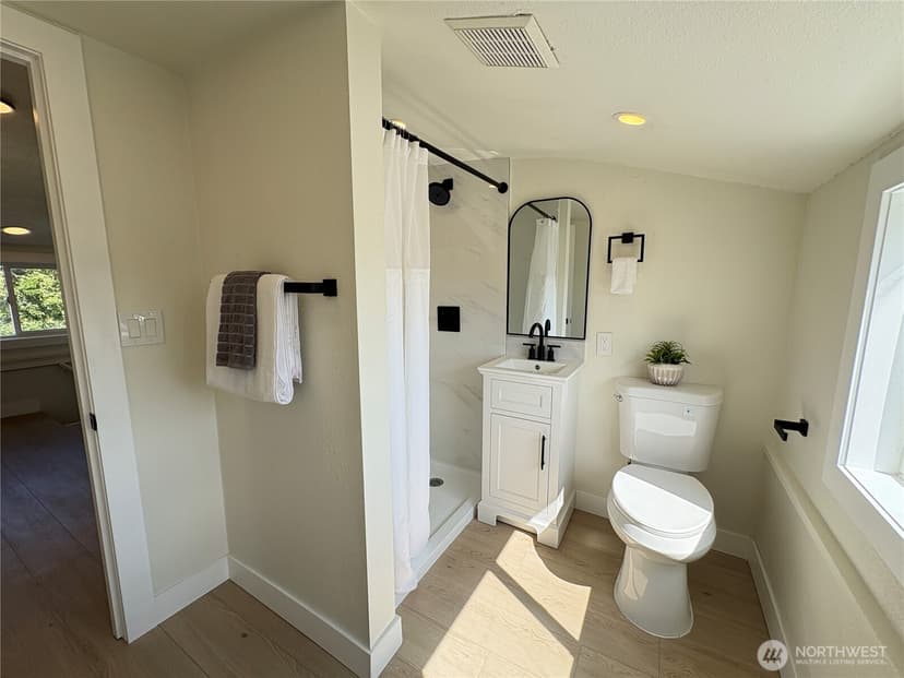 Property photo for 6530 S G Street, Tacoma photo 21
