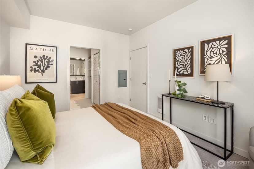 Property photo for 1760 NW 56th Street #409, Seattle photo 9
