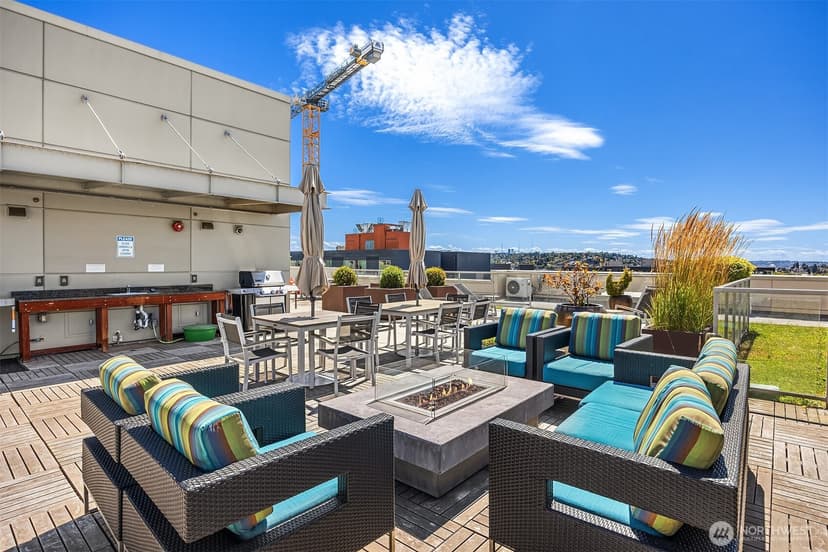 Property photo for 1760 NW 56th Street #409, Seattle photo 15