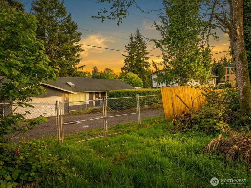 Property photo for 9923 74th Avenue E, Puyallup photo 25