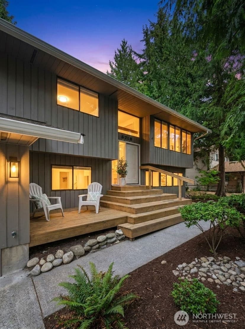 Property photo for 5719 152nd Street SW, Edmonds photo 2