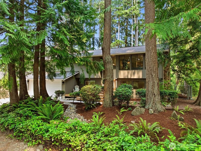 Property photo for 5719 152nd Street SW, Edmonds photo 3
