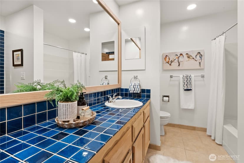 Property photo for 2811 14th Avenue W #100, Seattle photo 23