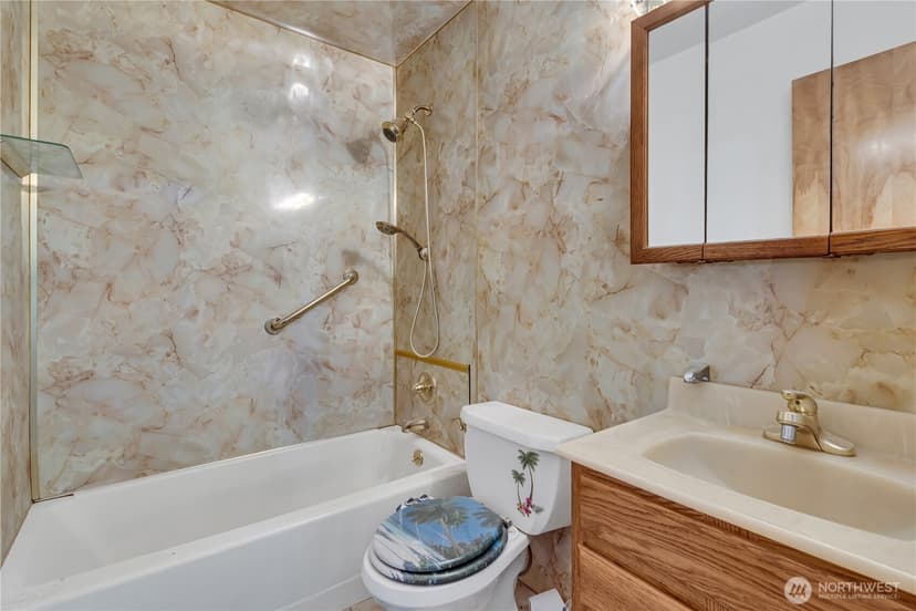 Property photo for 10021 Ainsworth Avenue S, Tacoma photo 11