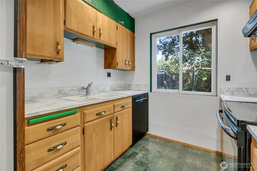 Property photo for 10021 Ainsworth Avenue S, Tacoma photo 7
