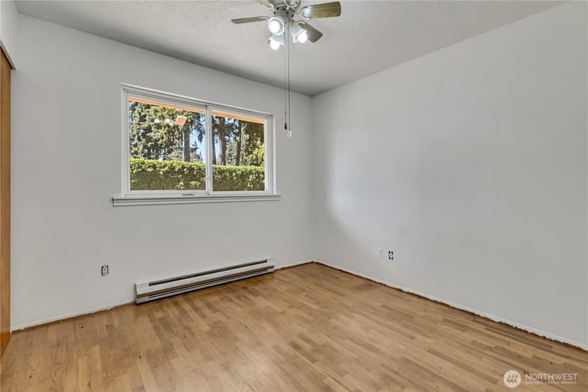 Property photo for 10021 Ainsworth Avenue S, Tacoma photo 12