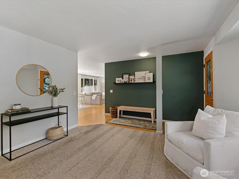 Property photo for 318 161st Place SE, Bothell photo 8
