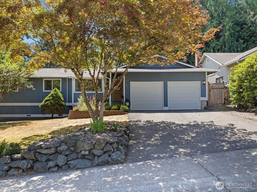 Property photo for 318 161st Place SE, Bothell