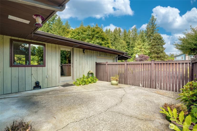 Property photo for 3112 89th Drive SE, Lake Stevens photo 18