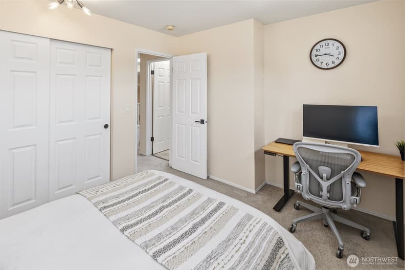 Property photo for 4210 258th Avenue SE, Sammamish photo 20
