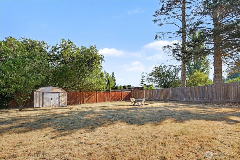 Property photo for 842 SW 126th Street, Seattle photo 18