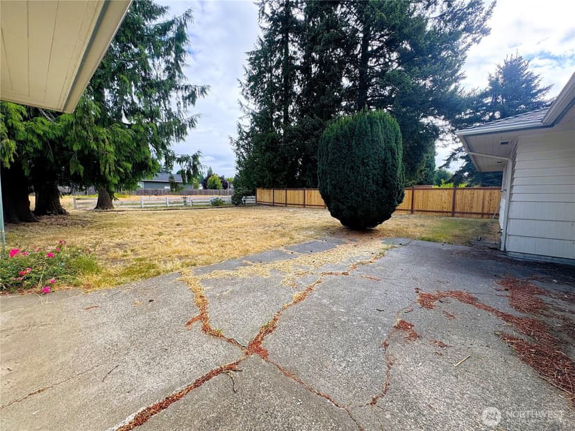 Property photo for 5907 88th St NE, Marysville photo 17