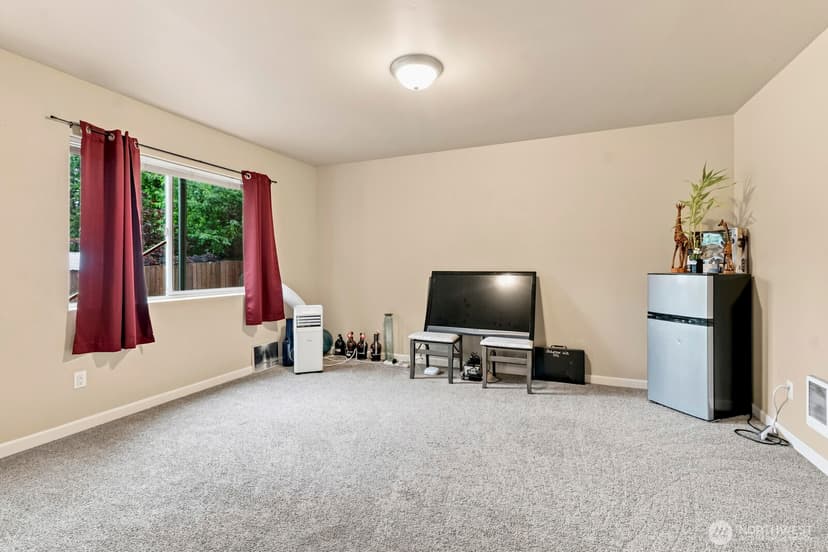 Property photo for 2315 SE Kelby Circle, Port Orchard photo 5