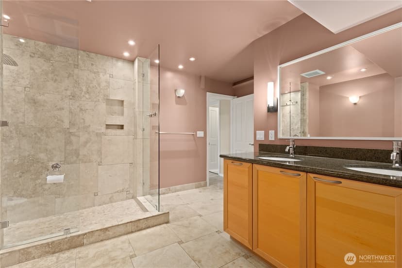 Property photo for 3500 NE 162nd Street, Lake Forest Park photo 27