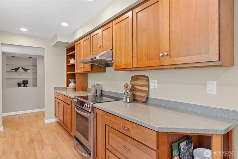 Property photo for 7301 179th Street SW, Edmonds photo 8