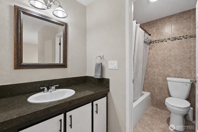 Property photo for 24855 145th Lane SE, Kent photo 17