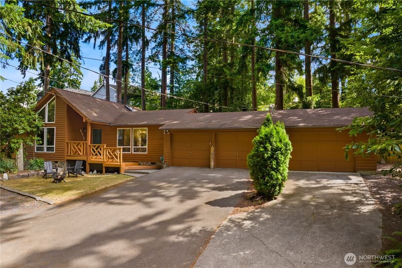 Property photo for 23417 Edmonds Way, Edmonds photo 2