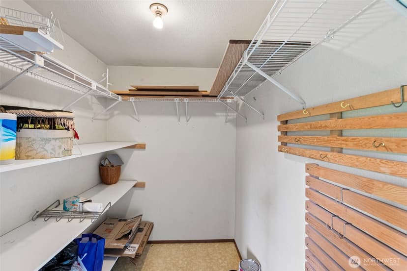 Property photo for 7308 N Skyview Lane #I204, Tacoma photo 17