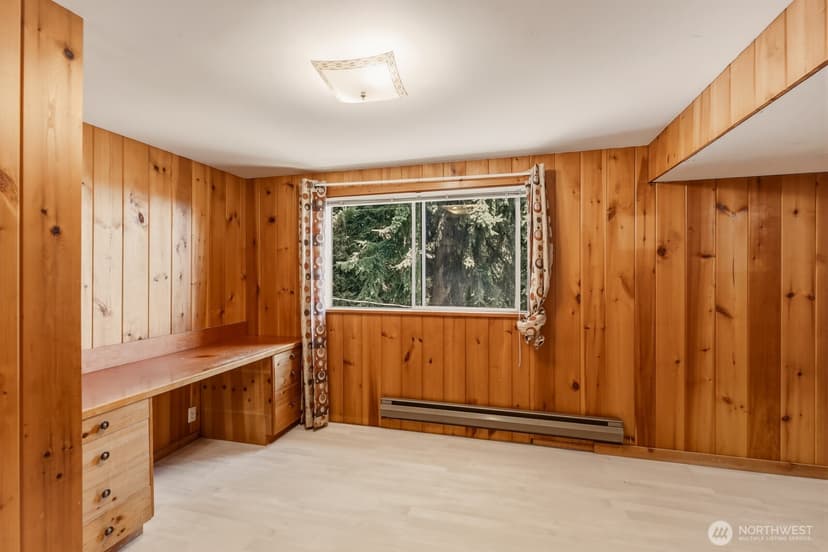 Property photo for 4210 Crescent Avenue, Everett photo 19