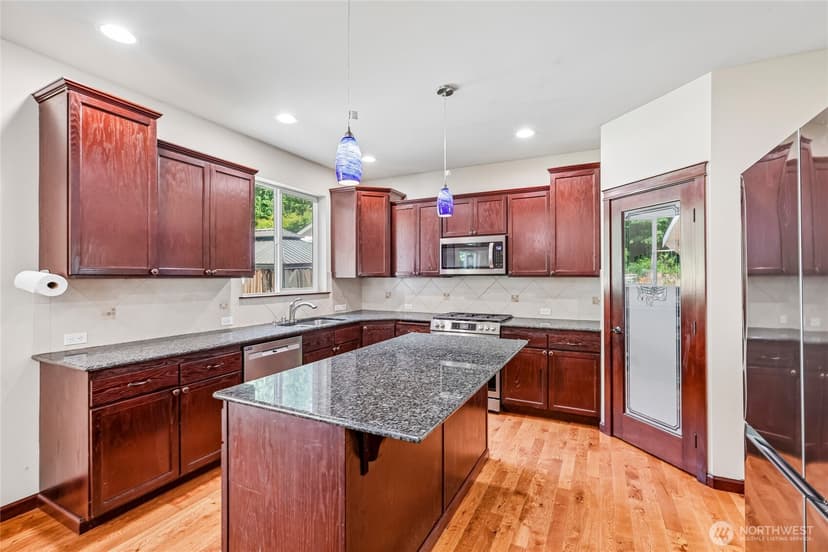 Property photo for 17305 130th Street NE, Arlington photo 9