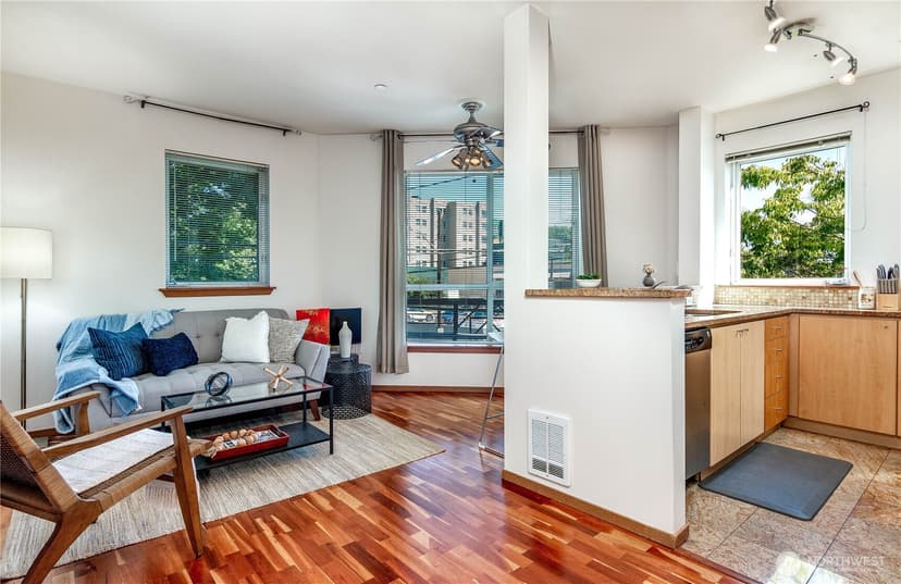 Property photo for 668 S Lane Street #314, Seattle photo 12