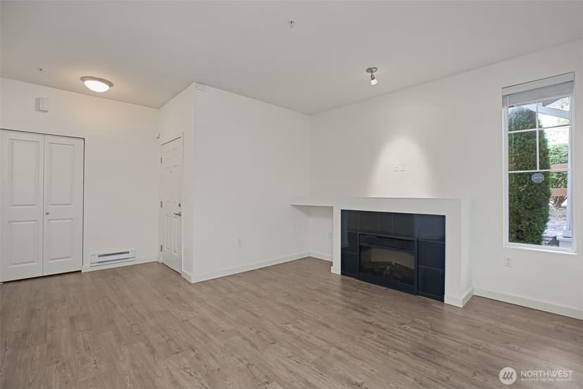 Property photo for 21055 40th Place #F1, SeaTac photo 5