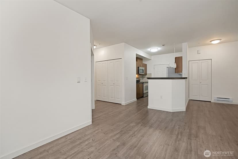 Property photo for 21055 40th Place #F1, SeaTac photo 8