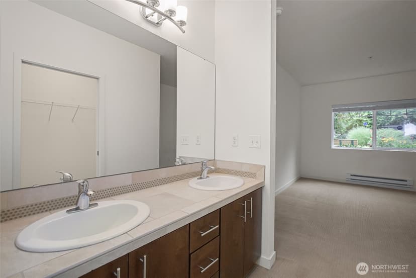 Property photo for 21055 40th Place #F1, SeaTac photo 24