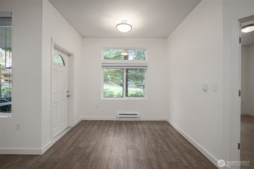 Property photo for 21055 40th Place #F1, SeaTac photo 16