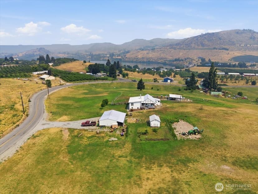 Property photo for 1638 Green Avenue, Manson