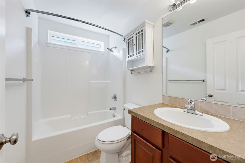 Property photo for 6072 Park Street E, Fife photo 9