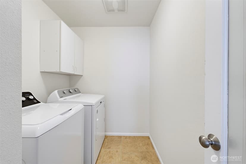 Property photo for 6072 Park Street E, Fife photo 13